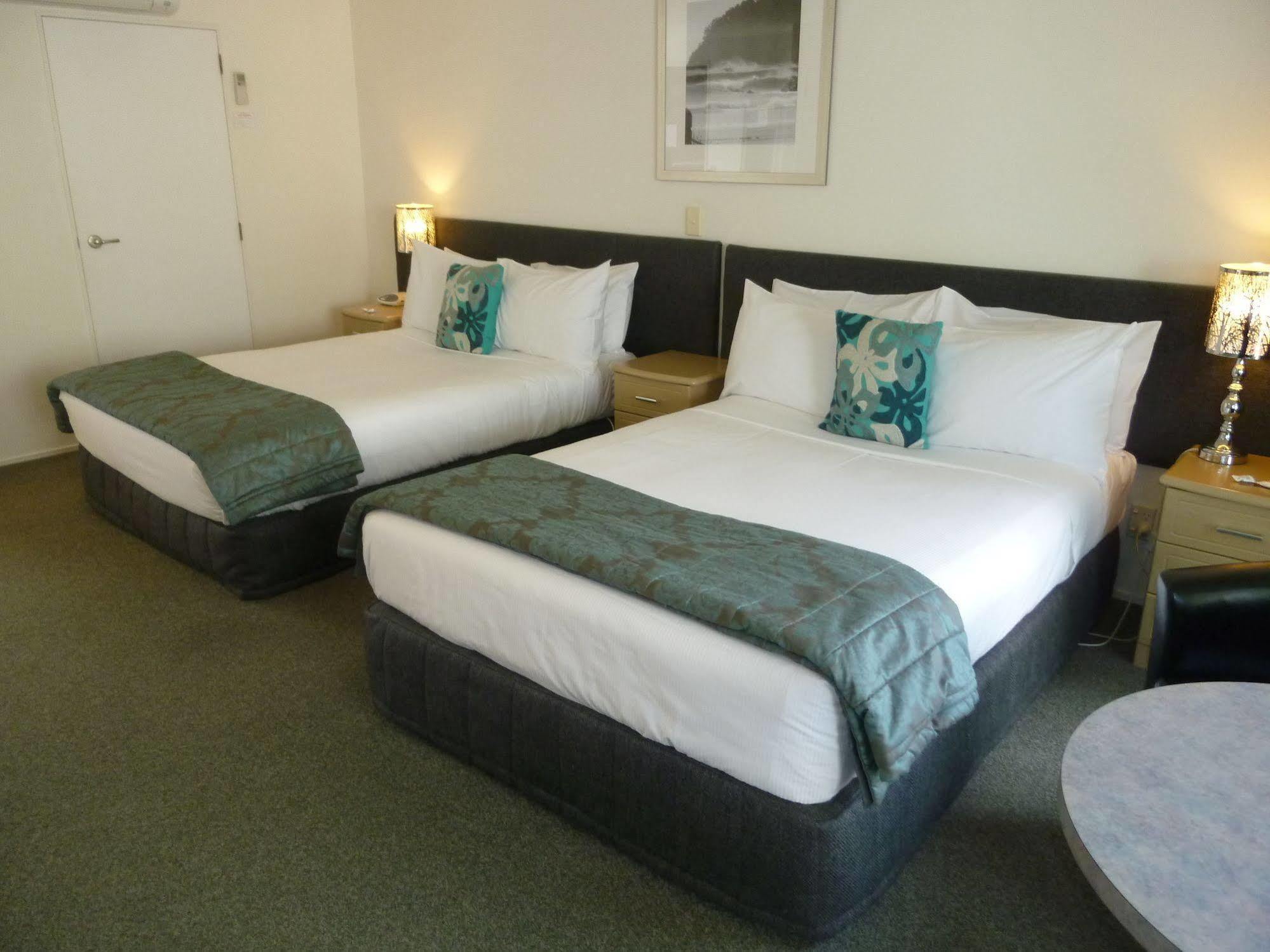 Baywatch Motor Inn Mount Maunganui Zewnętrze zdjęcie