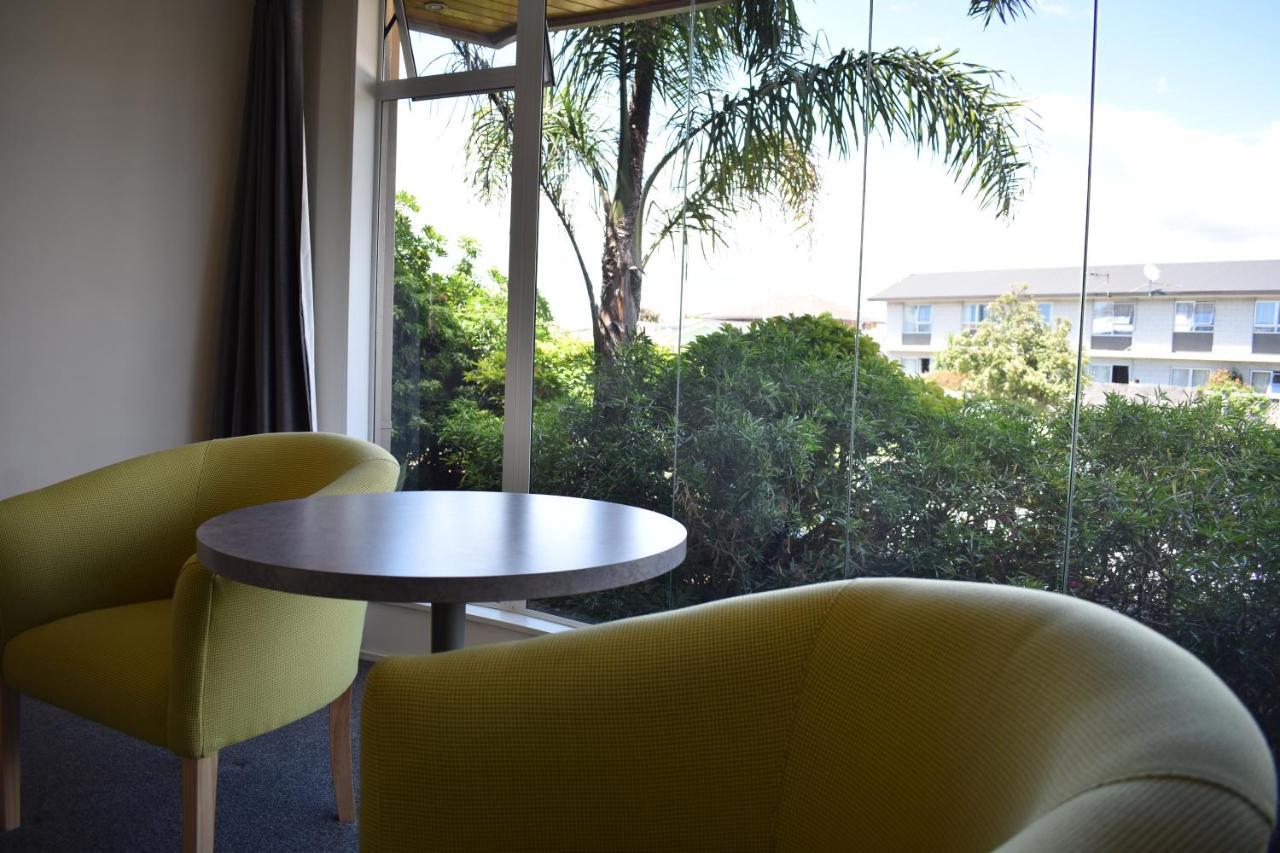 Baywatch Motor Inn Mount Maunganui Zewnętrze zdjęcie